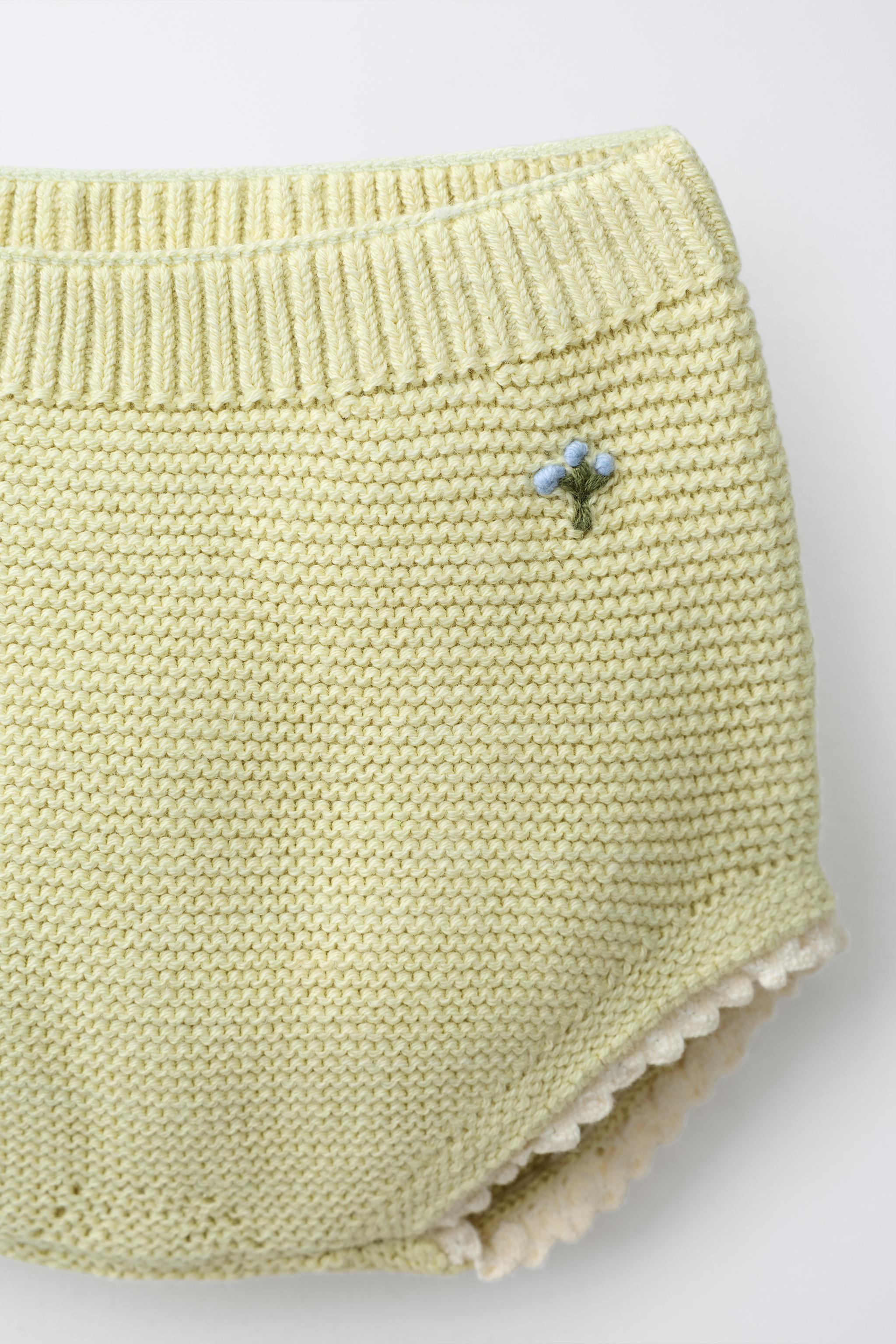 EMBROIDERED FLORAL LACE TRIM KNIT PANTIES